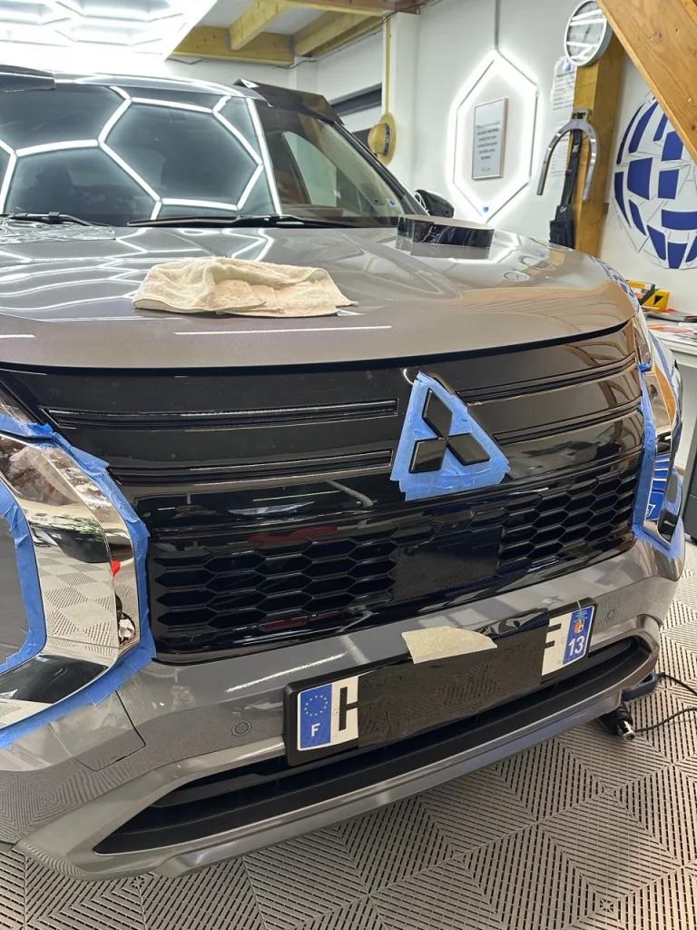 Mitsubishi Outlander covering Aubagne 7 - Grande