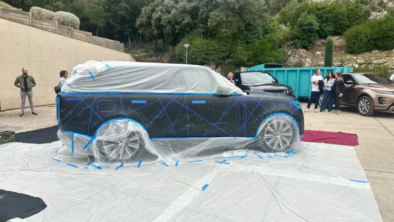 Covering Range Rover mat Aubagne